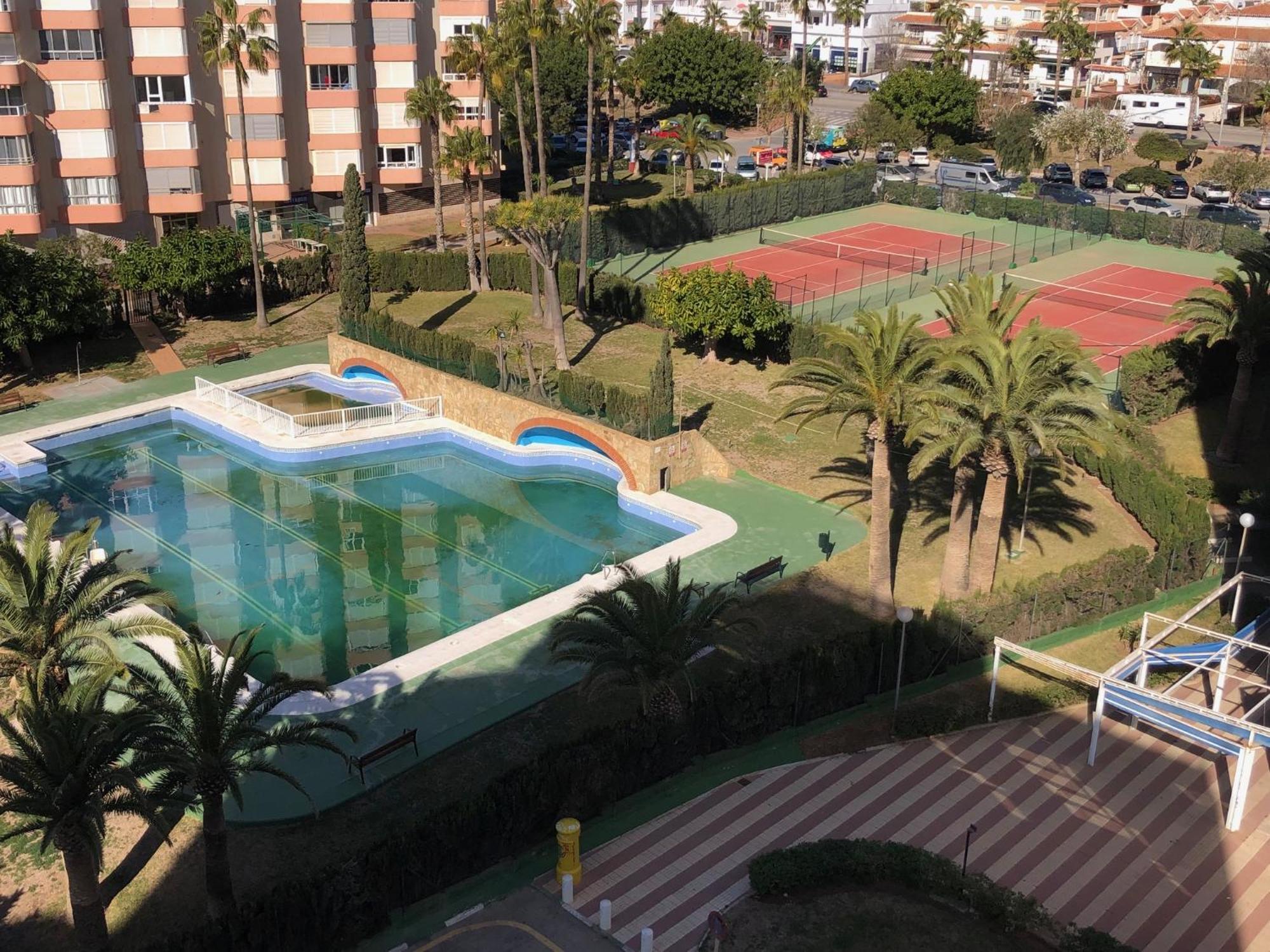 Estudio Mar En Calma, Primera Linea De Playa Con Vistas Al Mar Torrox Exterior photo